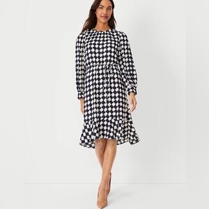 Ann Taylor Houndstooth Flounce Flare Dress Size 8